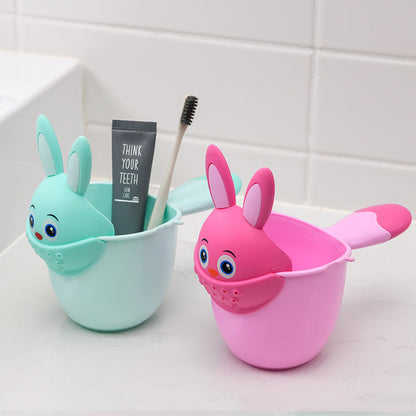 KiddieSplash: Children's Shampoo Shower Spoon